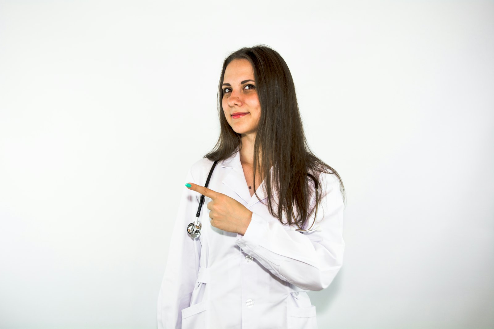 Dt. Elif Aydın